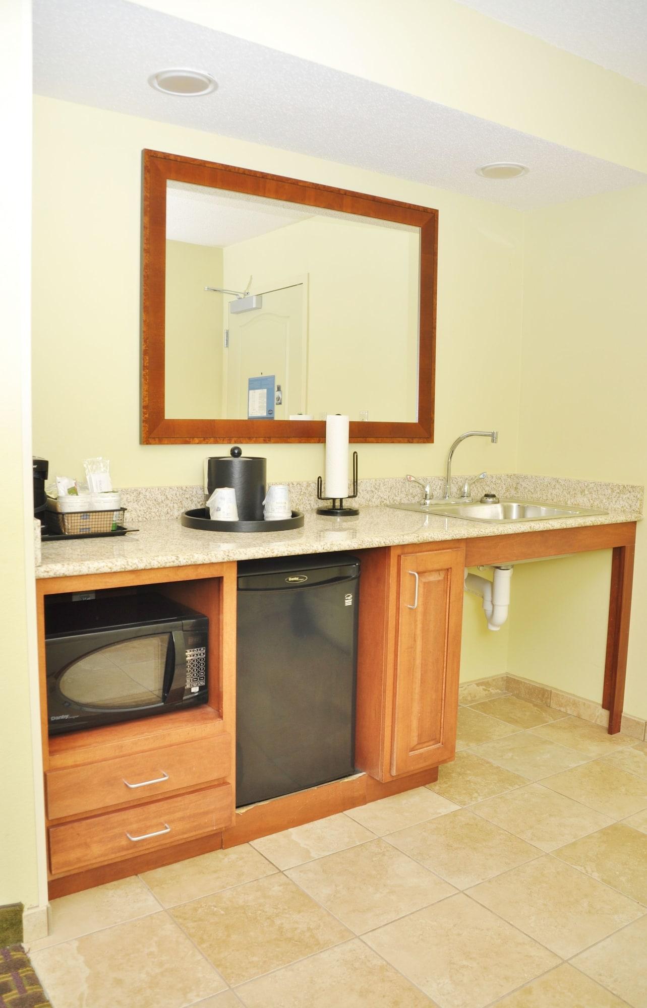 Hampton Inn Macomb Exterior photo