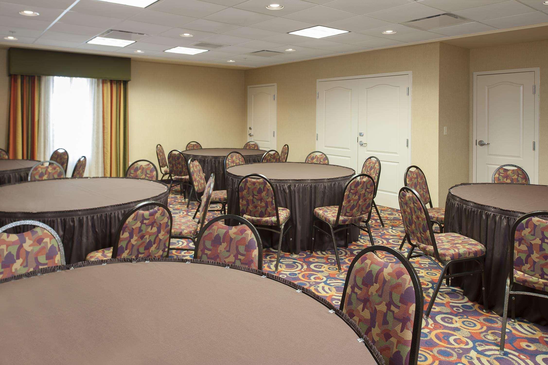 Hampton Inn Macomb Exterior photo